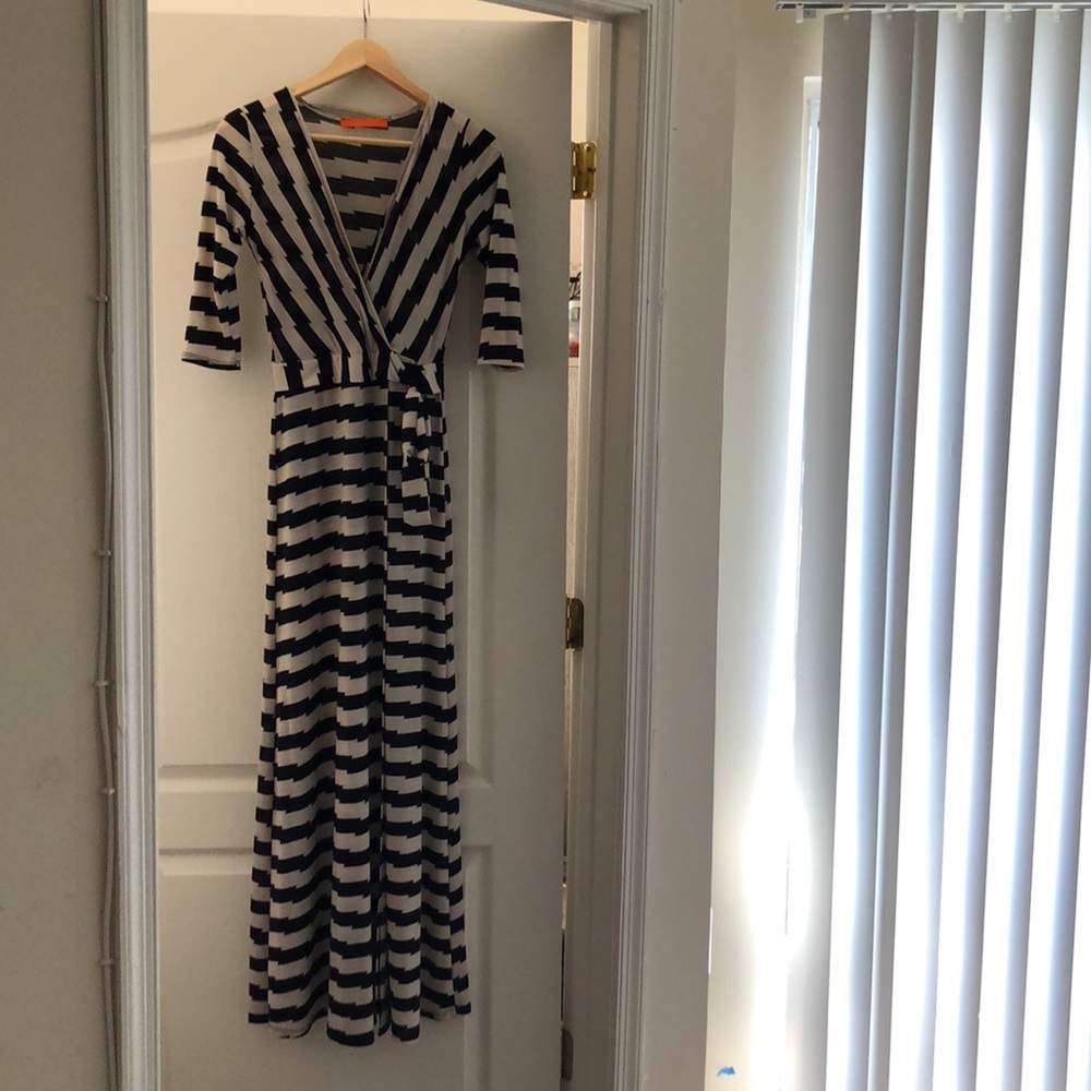 Cute wrap dress!